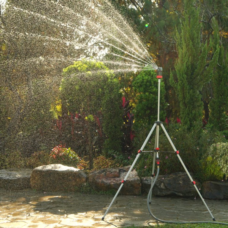 MultiPattern Sprinkler Plus Misting System with Heavyweight (5.37 lbs